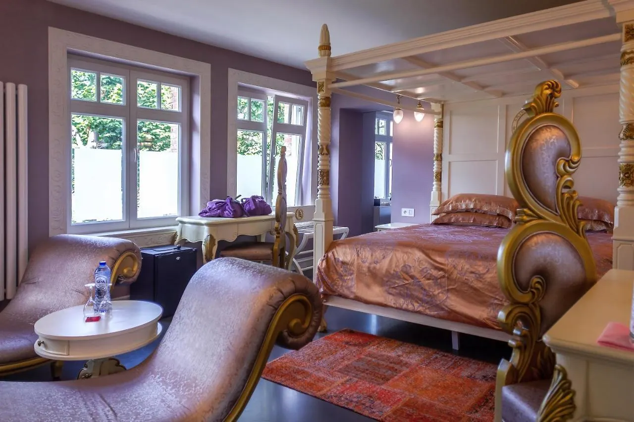 Alojamento de Acomodação e Pequeno-almoço B&B Saint-Georges -Located In The City Centre Of Bruges-