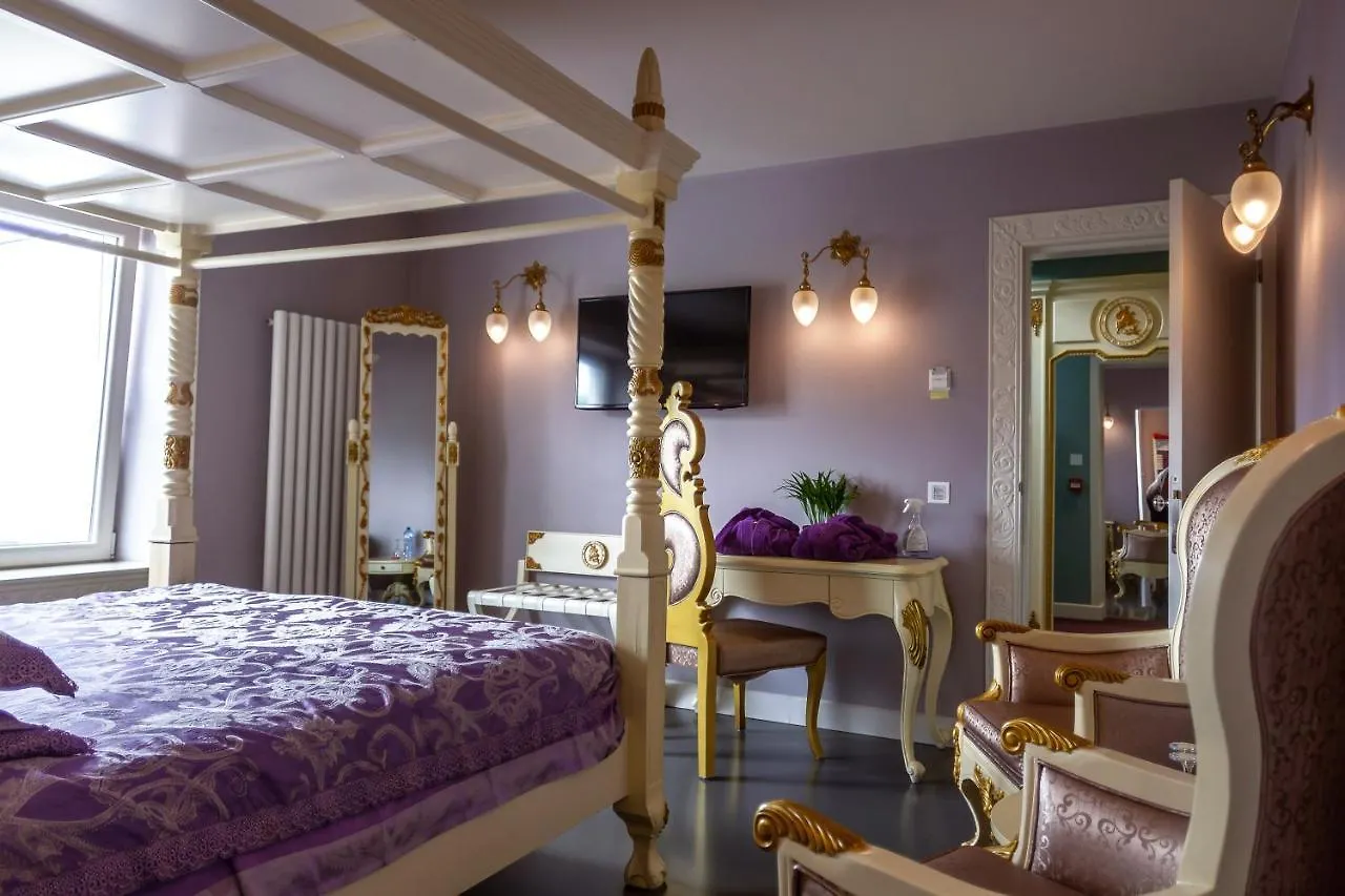 B&B Saint-Georges -Located In The City Centre Of Bruges- 5*, Bruges